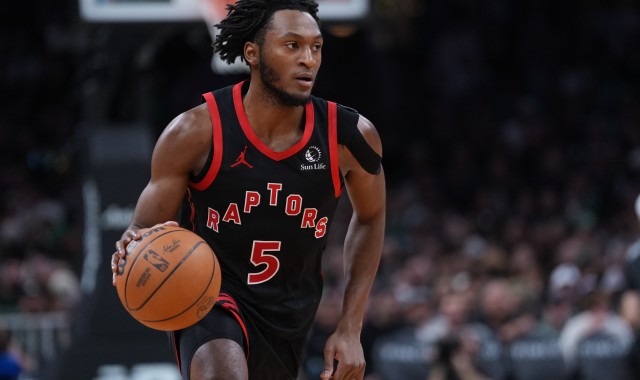 视讯游戏-美记：猛龙比以往更愿意交易首发控卫奎克利 同时有意浓眉&amp;小萨